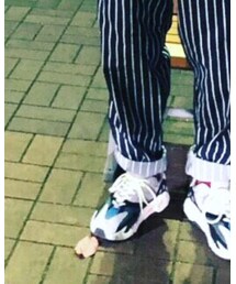 Yeezy | スニーカー