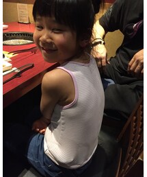 暑いからってタンクトップになる女 | タンクトップ