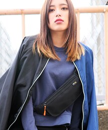 Rename | Rename メッセンジャー ファニーパック(ボディバッグ/ウエストポーチ)