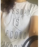 GU(ジーユー)の「トップス(Tシャツ/カットソー)」
