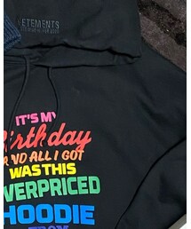 VETEMENTS | パーカー