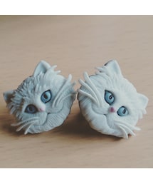 ZOZOMARKET | 白ネコイヤリング(アクセサリー)