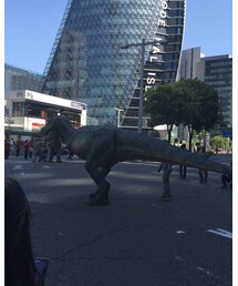 名駅に、恐竜(｢ ･ω･)｢  ｶﾞｵｰ | その他