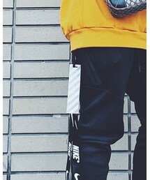 off white | その他