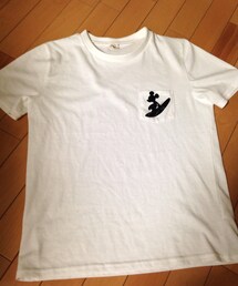 Disney | サーファーミッキーポケットTシャツ(＾ｰ^)ノ(Tシャツ/カットソー)
