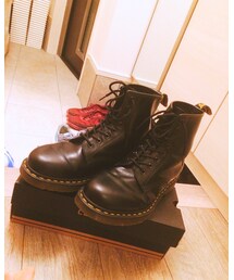 Dr. Martens | 8ホール(ブーツ)