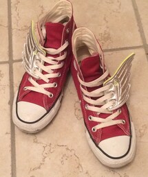 CONVERSE | コンバーススニーカー&羽のシューズアクセサリー(スニーカー)