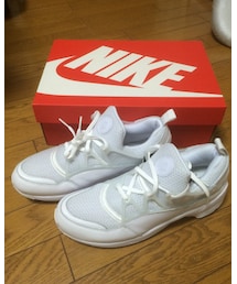 NIKE | AIR HUARACHE LIGHT(スニーカー)