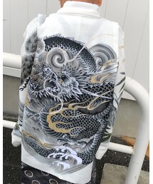 バック | ユマ君お気に入りの龍🐉のバックプリント😍✨(その他)