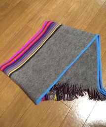 Paul Smith | ポールスミス
母から誕生日にもらったやつなので
かなり大事に使っております。(マフラー)