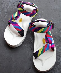 is-ness | サンダル(サンダル)