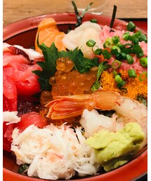 豊洲市場の海鮮丼🐟🦐🦀😋 | 食器