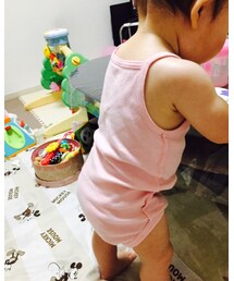 つかまり立ちも上手になりました👏 | ママ＆ベビー