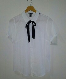 FOREVER21 | リボンは外せるから他のシャツでも使い回せて便利〜🎵⤴(シャツ/ブラウス)