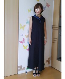 スカーフver. | スカーフ巻くと雰囲気違って新鮮だけど首周り暑くてダメだ〜っ😫(その他)