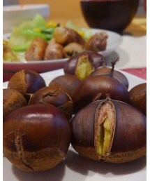 秋の味覚🌰 | 秋の味覚🌰道産の栗☆初物頂きました🎵ホクホクで美味しかった❤(食器/キッチン)