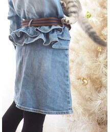 FITH | 芸術的なフリル。これを見せたい時は短めトップス必須。(デニムスカート)