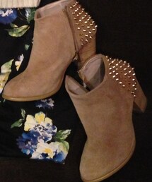 ZARA | スタッズ付ブーツ(ブーツ)