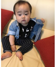 シャツを脱ぎたがる息子。 | その他