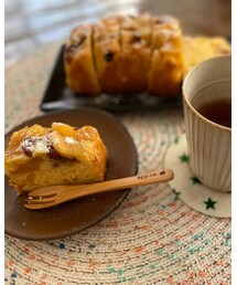 🍎とﾚｰｽﾞﾝのﾊﾟｳﾝﾄﾞｹｰｷ😋 | その他