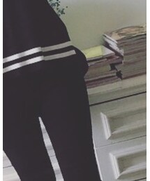 t b | トップス