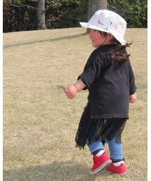 後ろ横向き | ハット