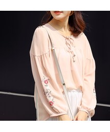 Futier land | 袖フラワー刺繍ブラウス(シャツ/ブラウス)