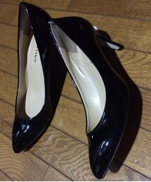 UNKNOWN. | パンプス