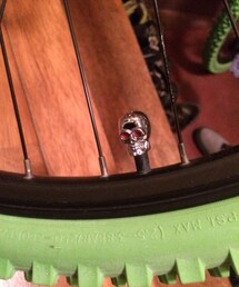 ★ | バルブキャップ(その他)