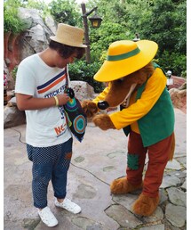 このバッグの柄に興味を持ってたきつねどん✨ | その他