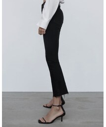 ZARA | ミッドライズ　クロップド　フレア 38(デニムパンツ)