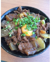 トロトロ牛すじ丼 | その他