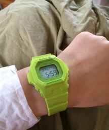 アナログ腕時計