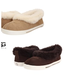UGG | モカシン/デッキシューズ