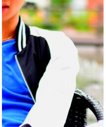 不明 | スタジャン