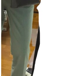 GU | スラックス