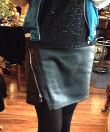 ZARA | フェイクレザーのミニ。(スカート)