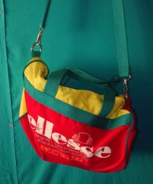 ellesse | 800円(ショルダーバッグ)