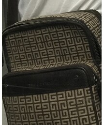 GIVENCHY | ショルダーバッグ