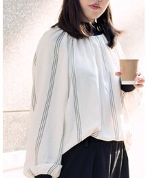ZARA | トップス