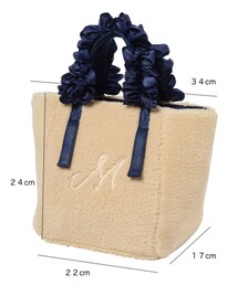 i.Rina 【Msize ボアイニシャルフリルハンドルバッグ】 | 《Msize》ボアイニシャルフリルハンドルバッグ  4,380円(税込4,818円)(トートバッグ)