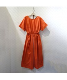 L'altro バックオープン袖つきワンピース(ワンピース)