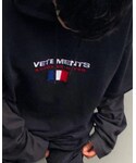 VETEMENTS(ヴェトモン)の「トップス(パーカー)」