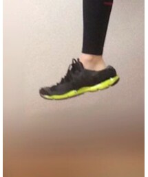 UNDER ARMOUR | スニーカー