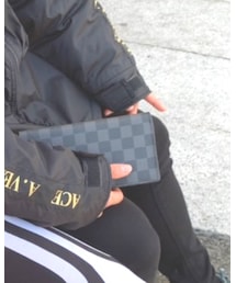 LOUIS VUITTON | 財布