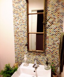 不明 | 洗面所です
タイル貼ってもらった、お気に入り空間です(家具)