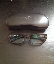 Ray-Ban | rayban ビブリオ堂書店にてAKIRAがつけていたモデル

欲しくて、ネットにて正規店で購入(メガネ)