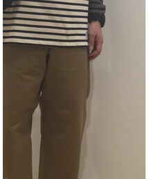 COMOLI | チノパンツ