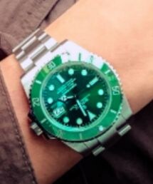 ROLEX | ROLEX 116610LV(アナログ腕時計)