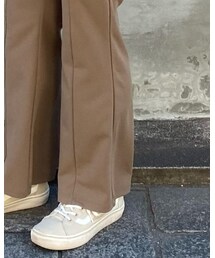 GU | スラックス